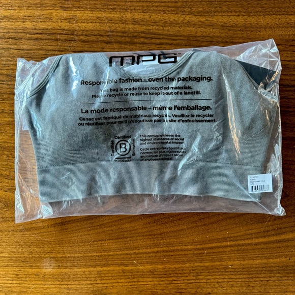 MPG Sarah Infinity Medium Support Bra - Picture 2 of 4